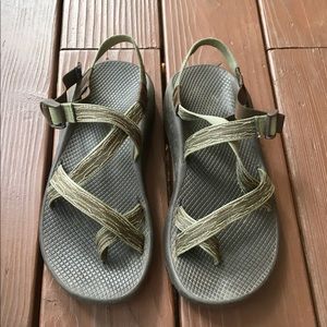 Men’s Green Chacos
